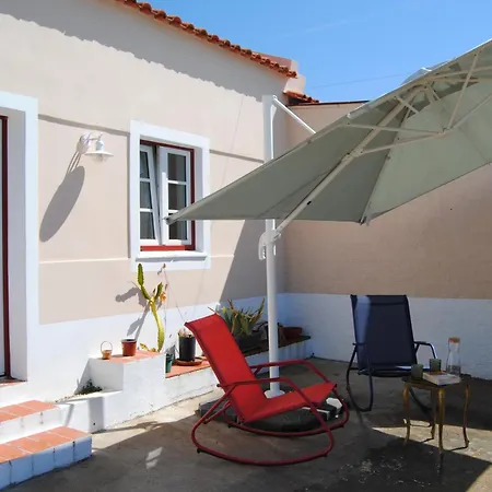 Casa Do Riacho بيت للعطل Constância